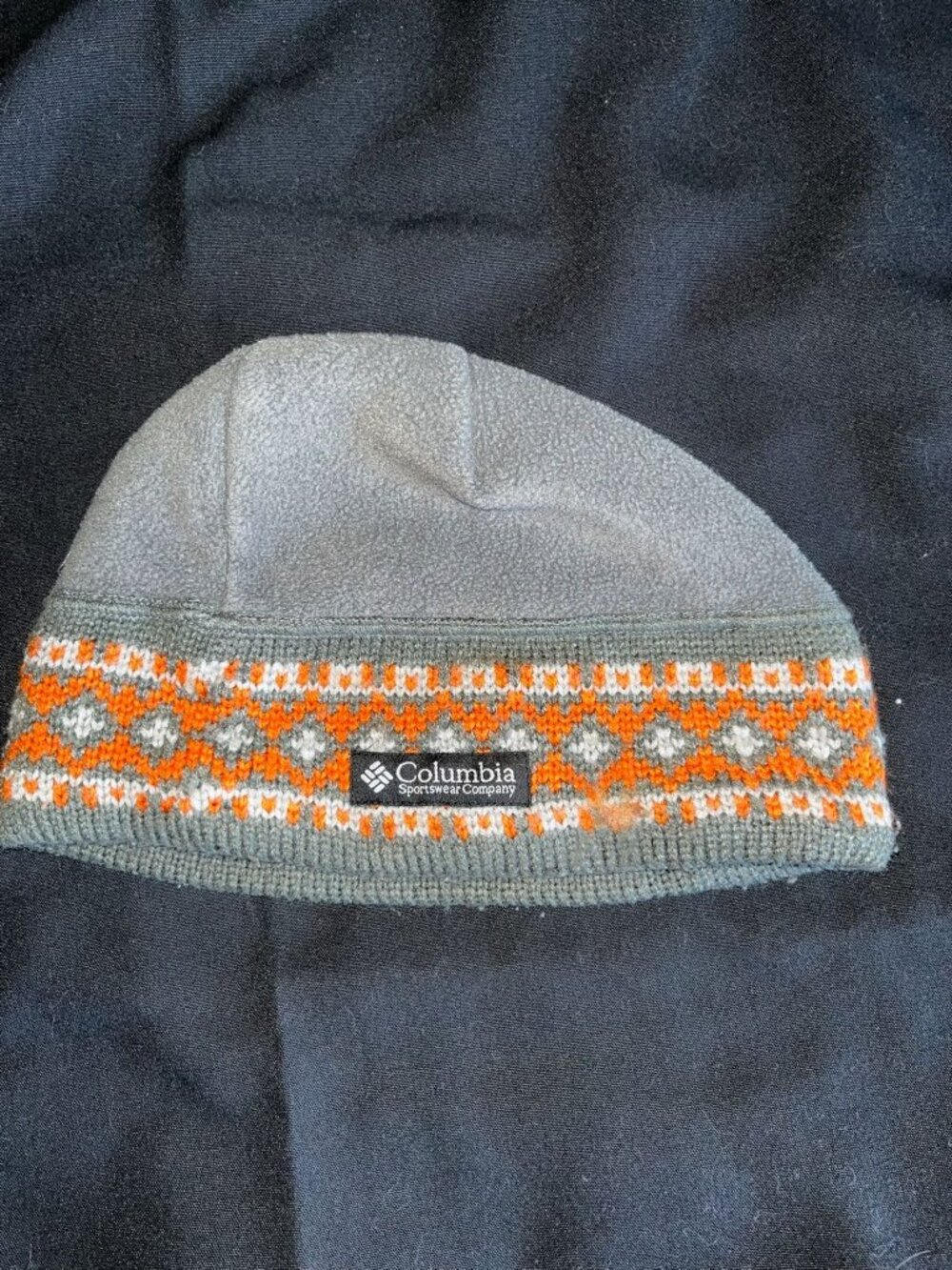 Columbia Fleece Knit Winter Beanie Hat Gray With Orange & White Pattern Adult Si